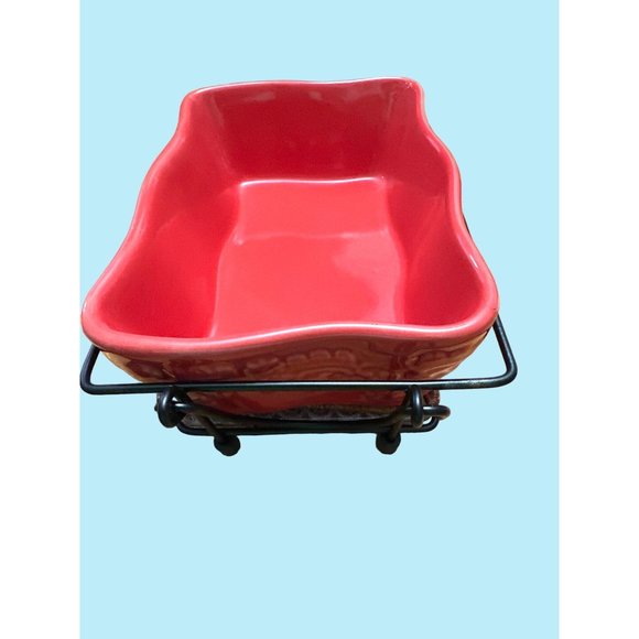 Temp-tations by Tara 8.5” x 5.5” Loaf Dish Wire Basket & Hot Plate - Picture 4 of 8